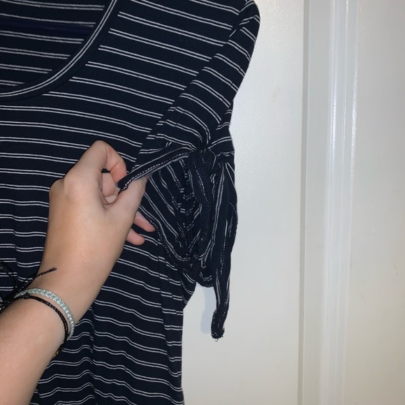 J crew short sleeve shirt - Picture 2 of 3